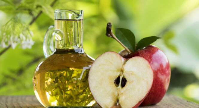 8 Popular Benefits Of Apple Cider Vinegar