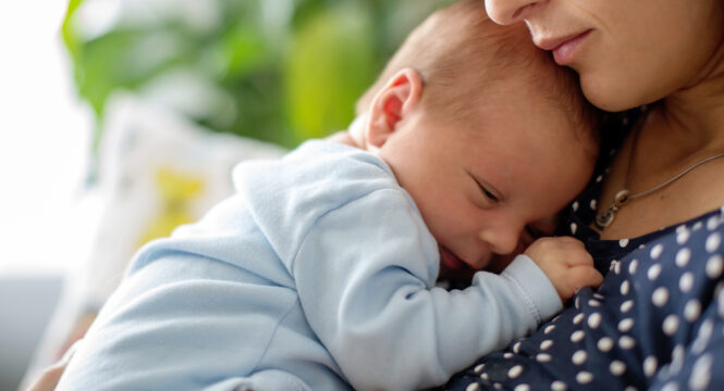 6 Effective Birth Control Methods For Breastfeeding Mothers